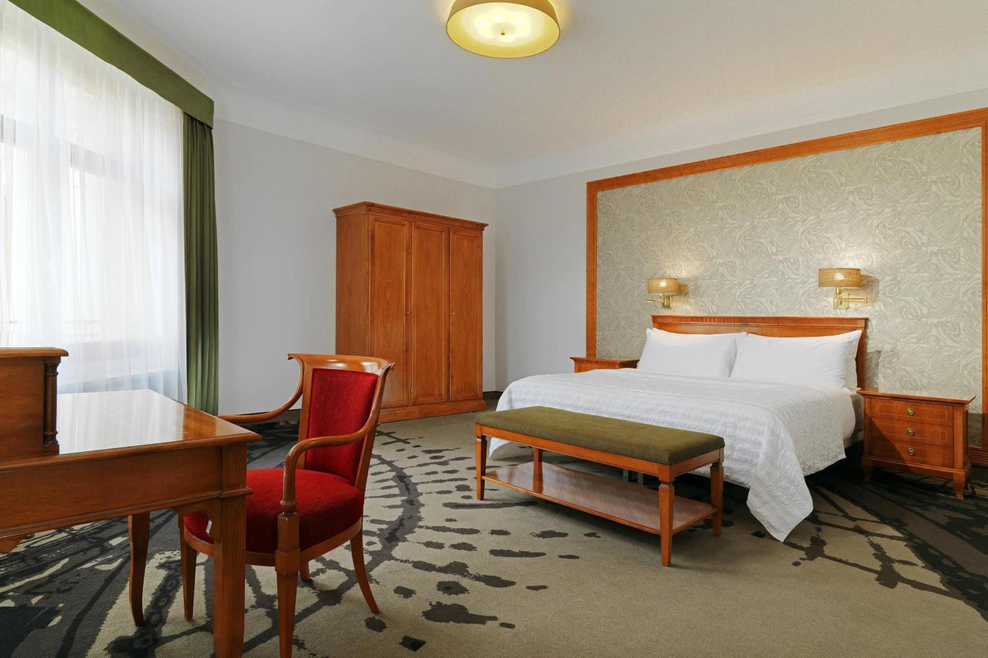 Hotel Le Meridien Grand